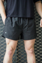 Load image into Gallery viewer, Men&#39;s UGD ICON M10 shorts
